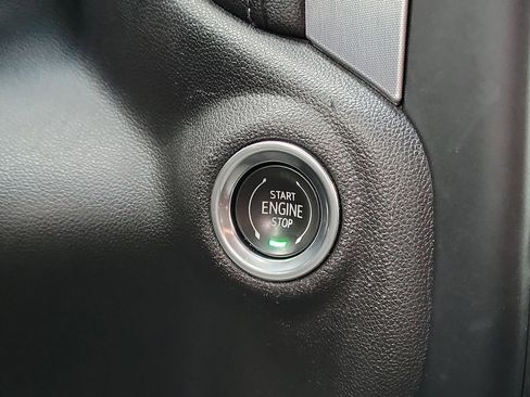 Used 2021 GMC Sierra 1500 SLE image 20