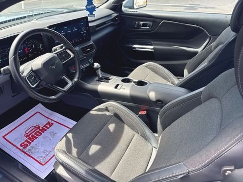 Used 2024 Ford Mustang GT RWD image 10