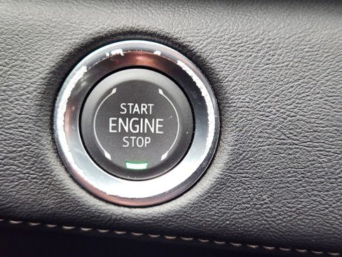 Certified 2024 Cadillac Escalade Sport w/ LPO, ONYX Package image 20