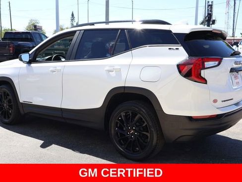 Certified 2024 GMC Terrain SLE w/ Elevation Edition FWD image 6