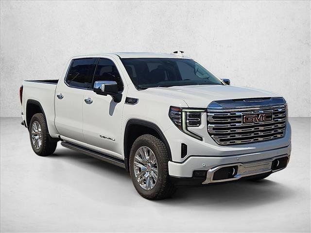 Used 2023 GMC Sierra 1500 Denali AWD/4WD image 3