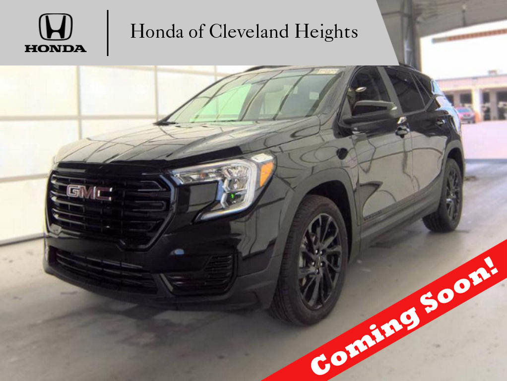Used 2024 GMC Terrain SLE w/ Driver Convenience Package AWD/4WD image 1