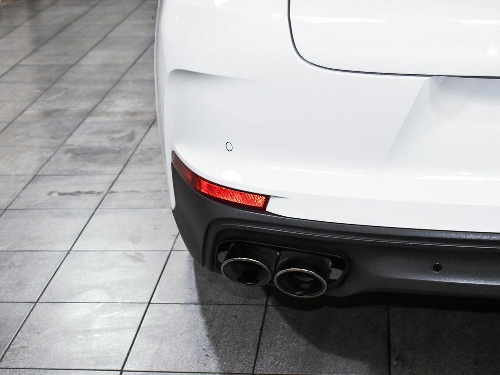 Used 2025 Porsche Panamera 4 E-Hybrid AWD/4WD image 85