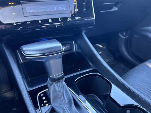 Used 2024 Hyundai Santa Cruz Limited image 31