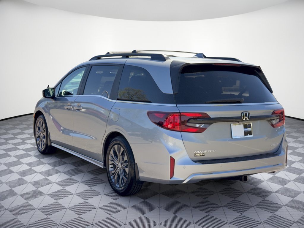 New 2027 Honda Odyssey Touring image 3