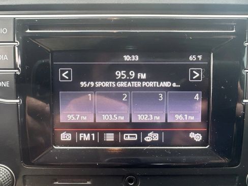 Used 2018 Volkswagen Jetta Wolfsburg Edition FWD image 23