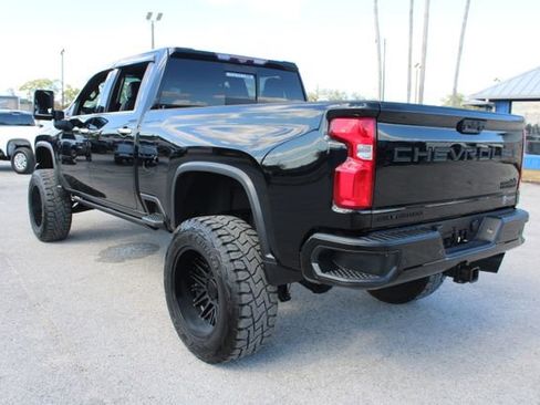 Used 2020 Chevrolet Silverado 3500 High Country w/ Z71 Off-Road Package image 8