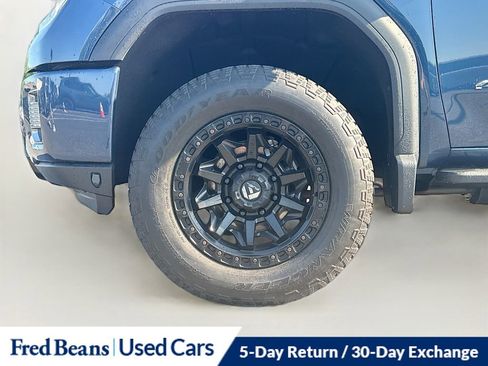 Used 2021 GMC Sierra 2500 AT4 w/ AT4 Premium Plus Package AWD/4WD image 33