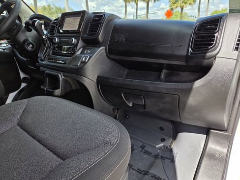 Used 2023 RAM ProMaster 3500 w/ Driver Convenience Group image 12