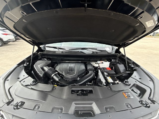 Certified 2026 Chevrolet Traverse LT w/ Driver Confidence Package FWD image 31