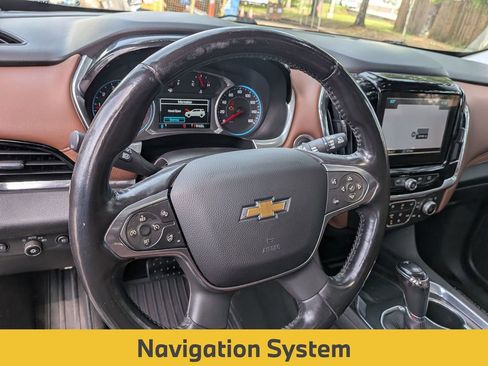 Used 2018 Chevrolet Traverse High Country AWD/4WD image 14