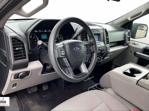 Used 2018 Ford F150 XLT image 13