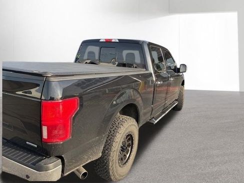 Used 2018 Ford F150 XLT w/ Equipment Group 302A Luxury image 9