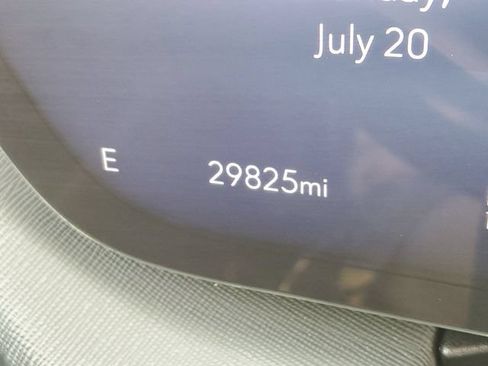 Used 2025 Buick Enclave Preferred w/ Trailering Package, 5000 lbs. FWD image 13