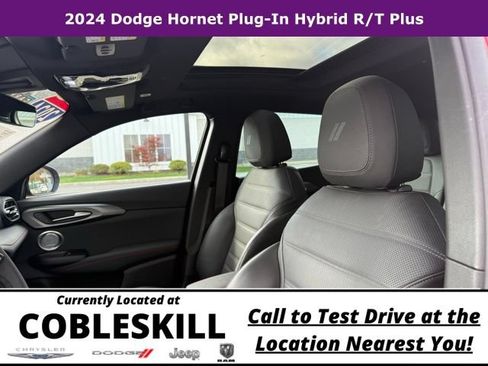 Used 2024 Dodge Hornet R/T Plus w/ R/T Blacktop Package AWD/4WD image 10