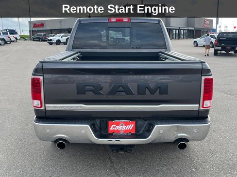 Used 2017 RAM 1500 Limited RWD image 5