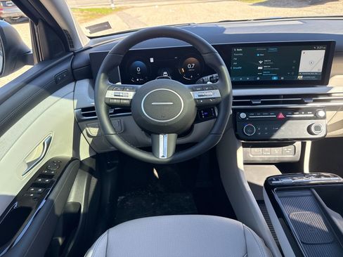 New 2026 Hyundai Tucson Limited AWD/4WD image 13