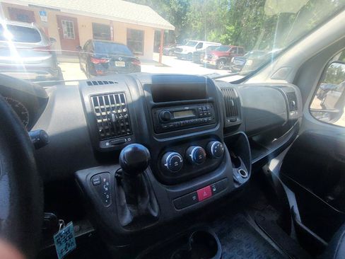 Used 2017 RAM ProMaster 2500 FWD image 30
