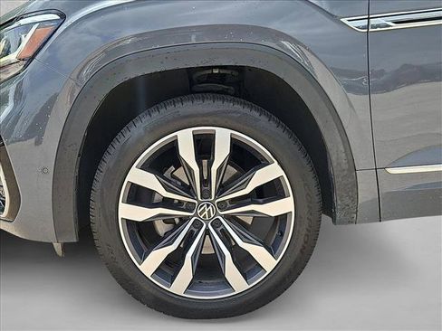 Used 2022 Volkswagen Atlas Cross Sport SEL Premium R-Line AWD/4WD image 16