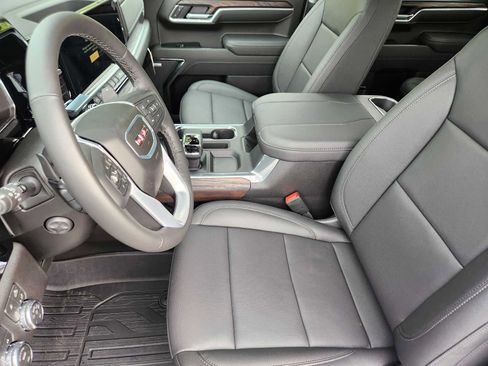New 2026 GMC Sierra 1500 SLT w/ SLT Premium Plus Package image 9