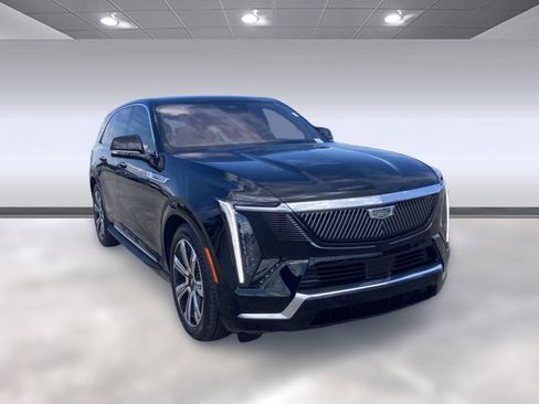 New 2026 Cadillac Escalade IQ Luxury 1 w/ LPO, Floor Liner Package AWD/4WD image 6