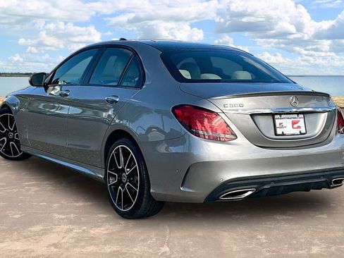 Used 2020 Mercedes-Benz C 300 Sedan image 4