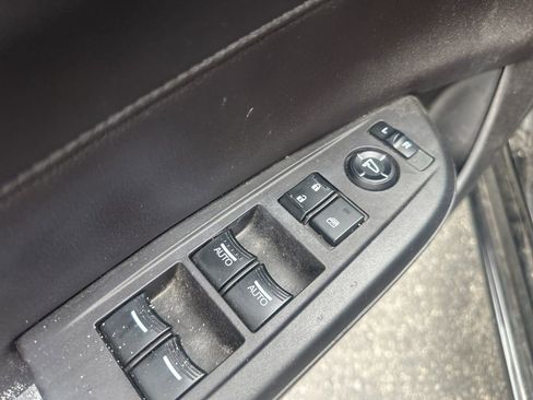 Used 2018 Acura ILX image 22