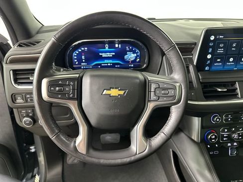 Used 2022 Chevrolet Tahoe LT w/ Luxury Package AWD/4WD image 14