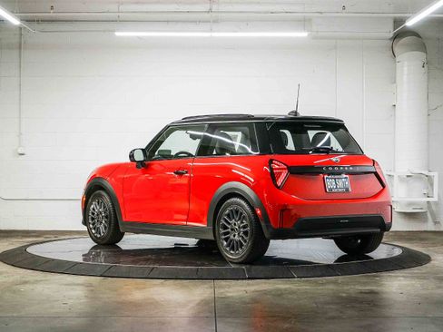 Used 2026 MINI Cooper S FWD image 4