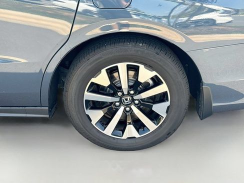 Used 2026 Honda Odyssey EX-L image 35