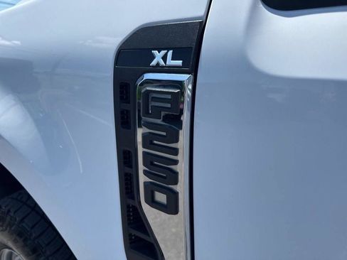 Used 2023 Ford F250 XL w/ XL Chrome Package AWD/4WD image 15