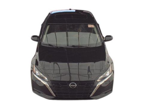 Used 2023 Nissan Altima 2.5 SV w/ SV Premium Package AWD/4WD image 2