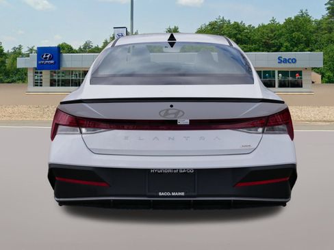 New 2025 Hyundai Elantra SEL FWD image 5