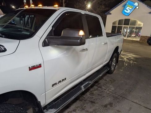 Used 2019 RAM 2500 Big Horn image 4