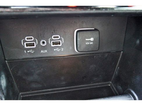 Used 2023 Jeep Grand Cherokee L Overland RWD image 29