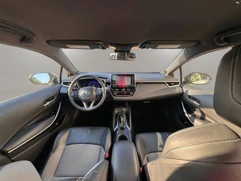 Used 2019 Toyota Corolla XSE FWD image 14