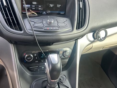 Used 2014 Ford Escape SE w/ Equipment Group 201A image 5