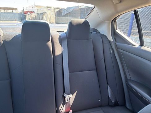 Used 2025 Nissan Sentra S FWD image 32