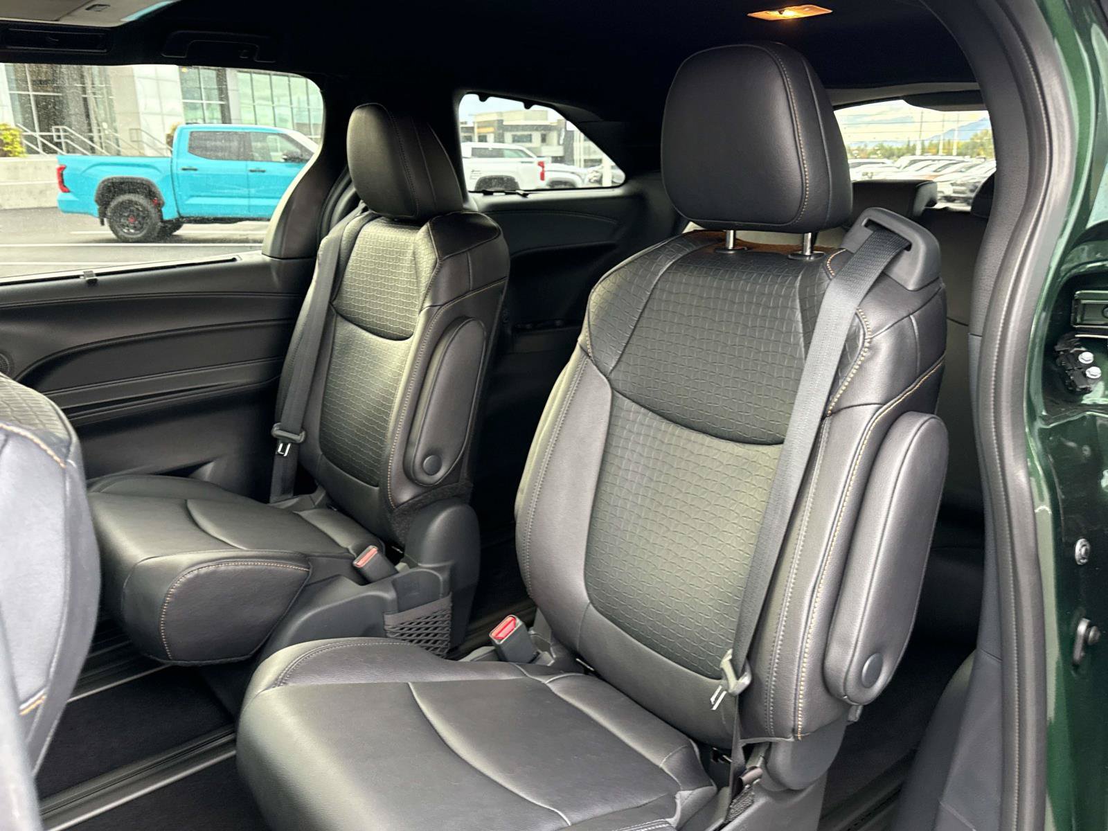 New 2026 Toyota Sienna XLE Woodland Edition AWD/4WD image 10