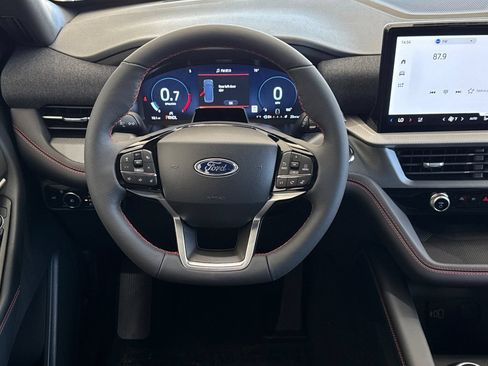 New 2026 Ford Explorer ST-Line w/ ST-Line Street Pack AWD/4WD image 16