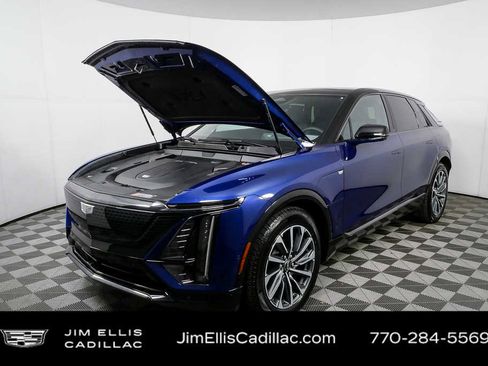 Certified 2024 Cadillac Lyriq Sport image 34