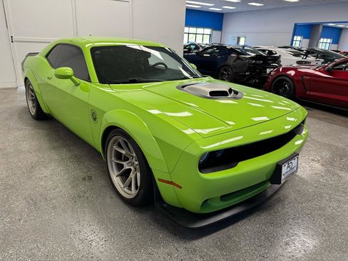 Used 2023 Dodge Challenger R/T Scat Pack RWD image 3