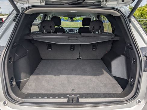 Used 2020 Chevrolet Equinox LT FWD image 26