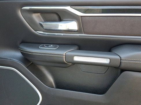 Certified 2022 RAM 1500 Laramie image 14