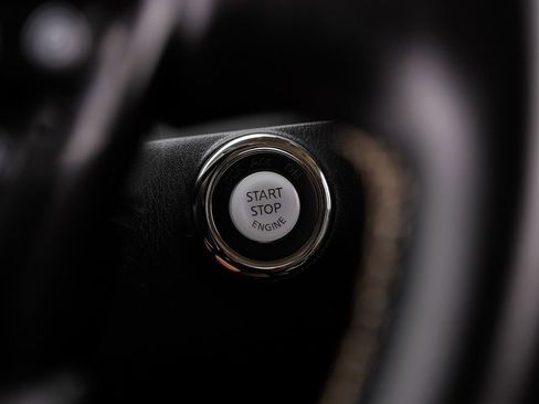 Used 2022 INFINITI QX80 Premium Select w/ Cargo Package image 18