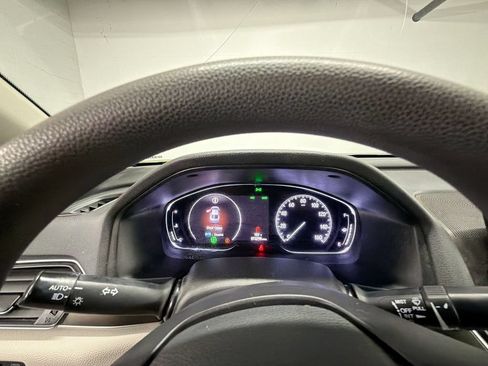 Used 2018 Honda Accord LX image 11