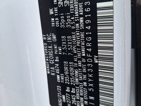 Used 2024 Kia Sportage EX FWD image 28