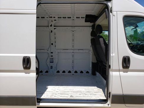 Used 2018 RAM ProMaster 3500 FWD image 12