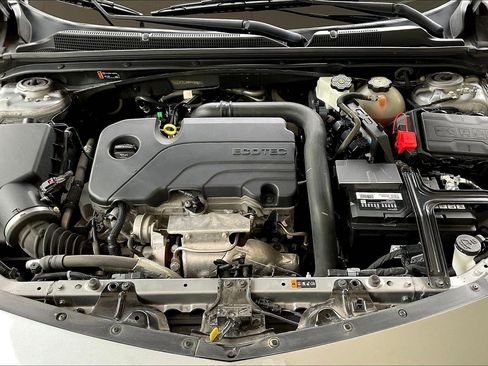 Used 2023 Chevrolet Malibu LT FWD image 29