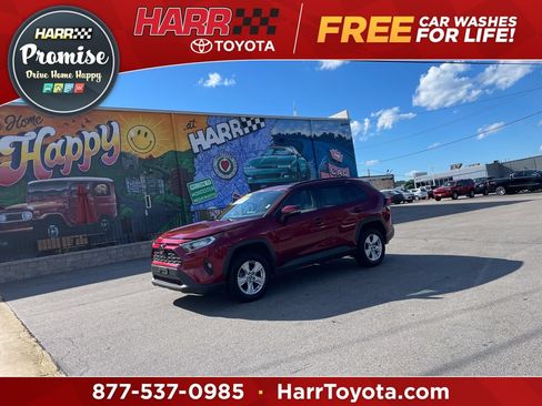 Used 2021 Toyota RAV4 XLE w/ Convenience Package AWD/4WD image 1